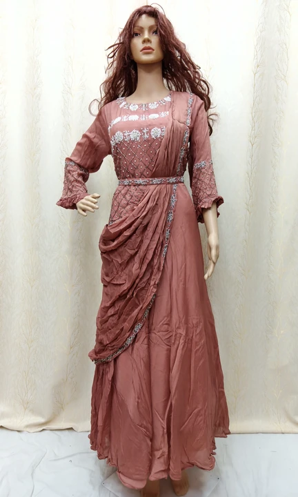 Gown uploaded by SUBHAM COLLECTION on 4/14/2023