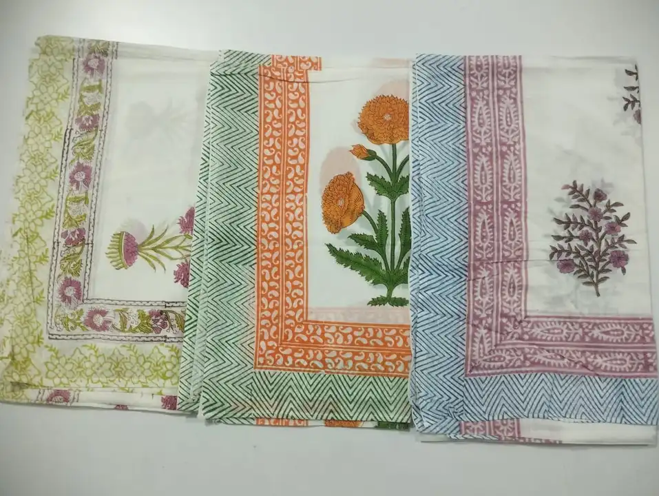 Product uploaded by Mohit handicrafts and textile on 4/15/2023