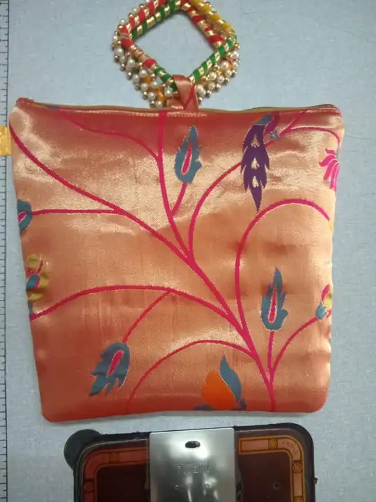 Product uploaded by Parijaat kala bag creation on 4/15/2023