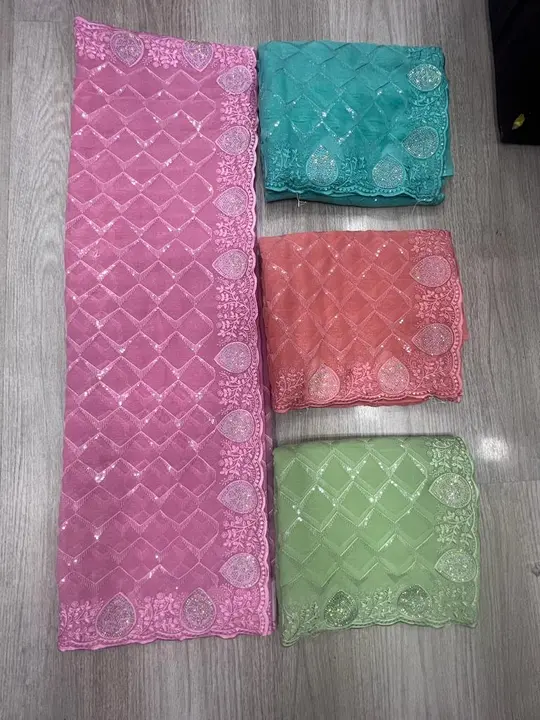 SHIMMER SAREE uploaded by Mukesh Saree Centre on 4/15/2023