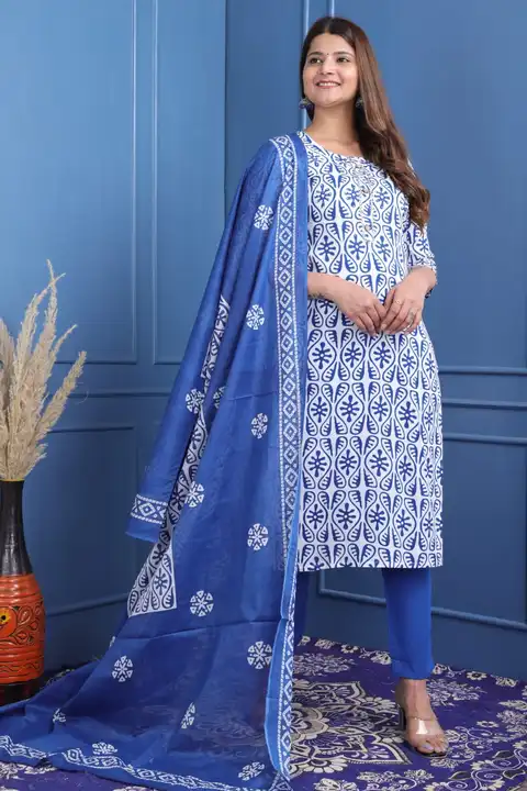 Kurti set uploaded by Ronak Fashion point on 4/15/2023