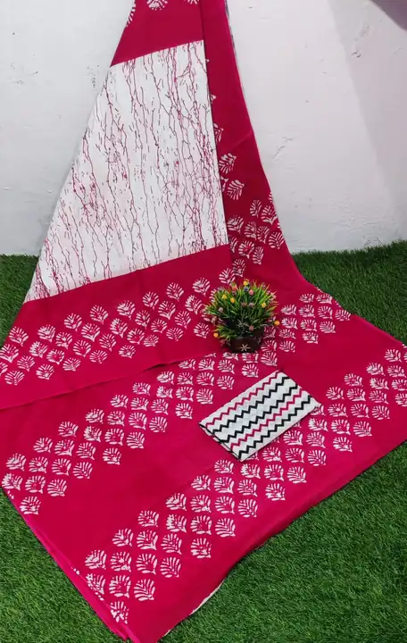 Cotton malmal saree uploaded by business on 4/15/2023