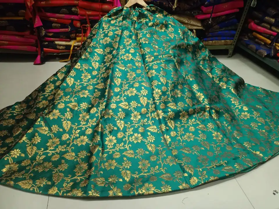 Product uploaded by Jaipuri wholesale gotta patti kurtis nd sarees on 4/15/2023