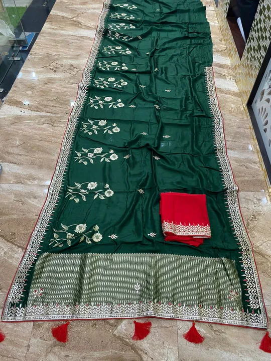 🦋new lounching 🦋

Beautiful party wear saree 

🌿original product 🌿

👌best quality fabric 👌

👉 uploaded by Gotapatti manufacturer on 4/15/2023