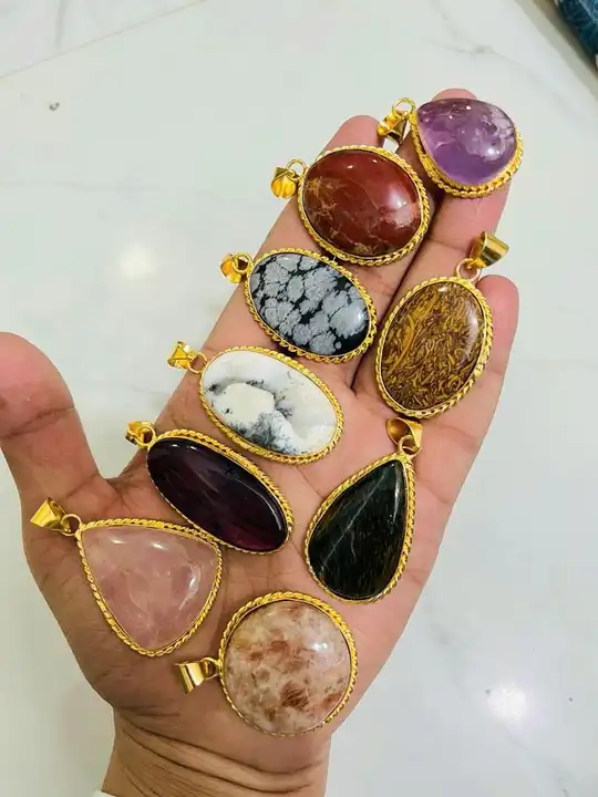 Product uploaded by Agate Gemstone jewelry parlour on 4/16/2023