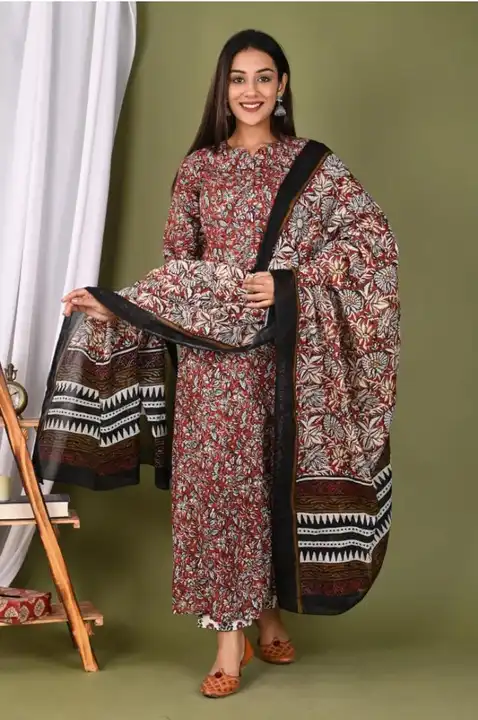 Women Printed Gown Pant and Dupatta Set uploaded by Laila fashion on 4/16/2023