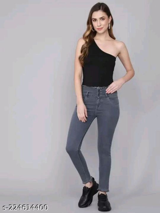 Women jeans uploaded by LITTLEMAMA  on 5/17/2024