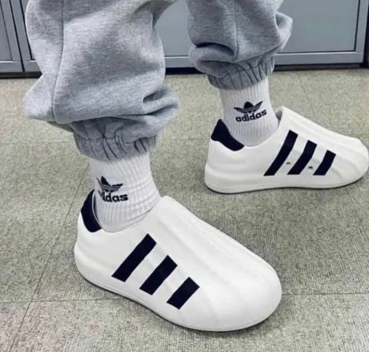 Adidas uploaded by Brand surplus on 4/17/2023