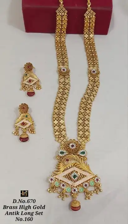 Post image मैं Necklaces के 1000 पीस खरीदना चाहता हूं। मेरा ऑर्डर मूल्य ₹1000 है।