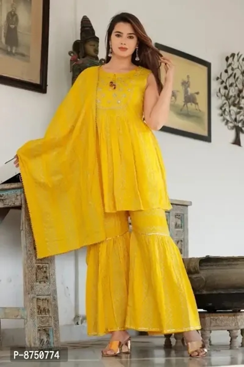 Sarara dress uploaded by Shree ganpati fashion on 5/8/2024