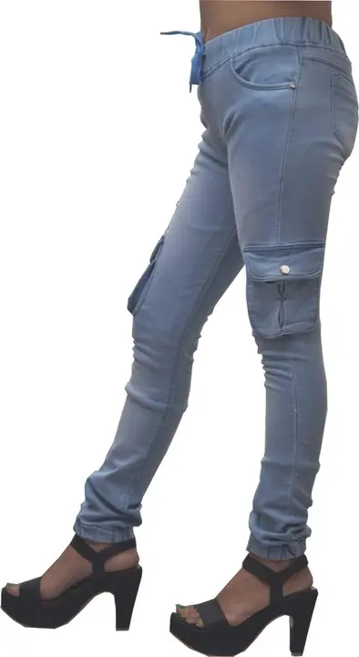 Denim jogger 
Size 32x40 uploaded by Maya trends on 4/17/2023