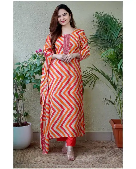Get festive ready with our one side Rayon kaftan kurta set . It is decorated with zigzag prints and  uploaded by Mahipal Singh on 4/17/2023