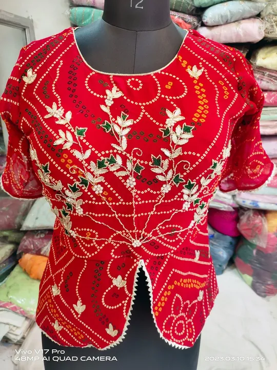New launch designer puplum 
Handwork on neck 
Fabric pure c by c Favric
Hand drill 
Hand Side butta  uploaded by Gotapatti manufacturer on 4/17/2023