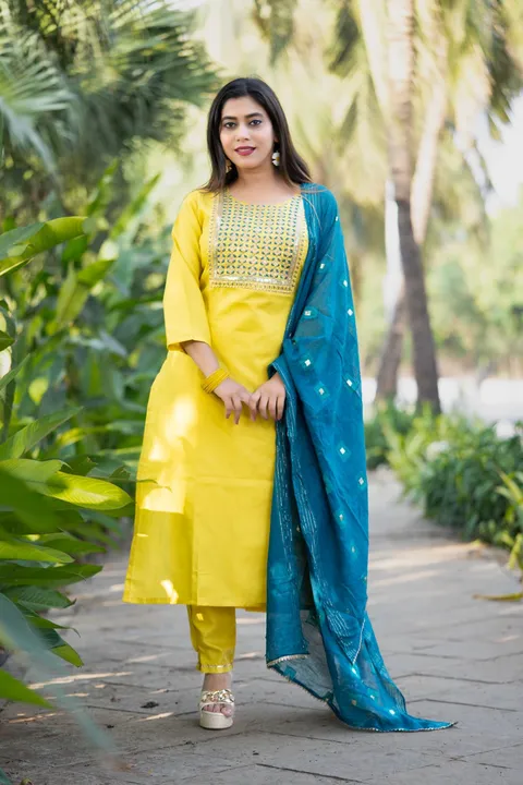 Post image *FULLY STITCHED ETHNIC SET  WITH DUPATTA*

CATALOG NAME: *LEMON TEA*

*FABRIC DETAIL*

KURTI-  COTTON WITH EMBROIDERY WORK
PANT-   COTTON 
DUPATTA-  COTTON  SILK WITH GOTTA PATTI LACE ON TWO SIDE(2.10MTR)

*SIZE CHART(BUST SIZE)*
S-size :- 36 INCH
M-size :- 38INCH
L-size :- 40 INCH
XL-size:- 42 INCH
XXL-size:-44 INCH
3XL-size:-46 INCH

*KURTI LENGTH*:- 46 INCH
*BOTTOM STYLE* :- PANT (HALF ELASTIC)

RATE- 699/-