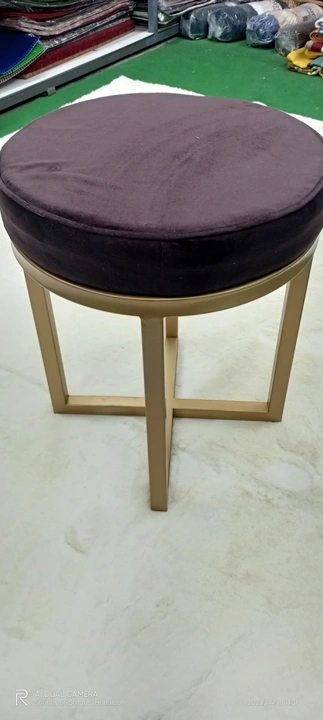 Heavy steel seating stool uploaded by Shree satguru handloom on 4/18/2023
