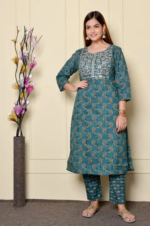 Kurti uploaded by S_creative on 4/18/2023