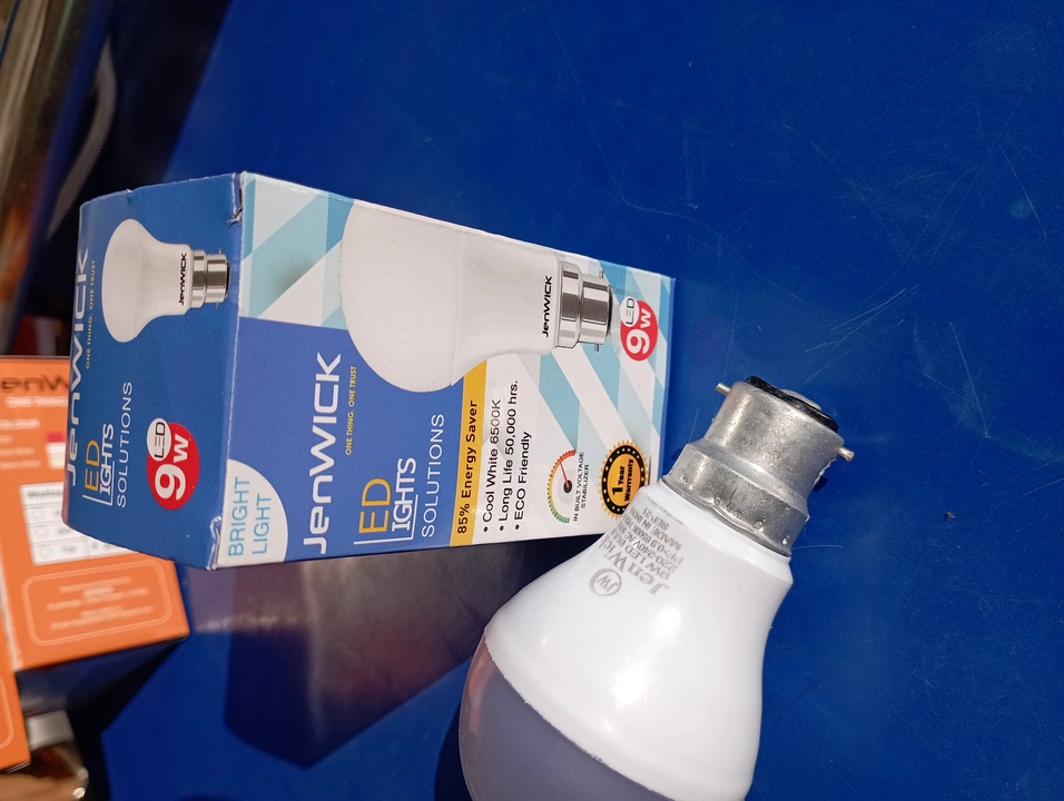 9w led bulb  uploaded by business on 4/18/2023