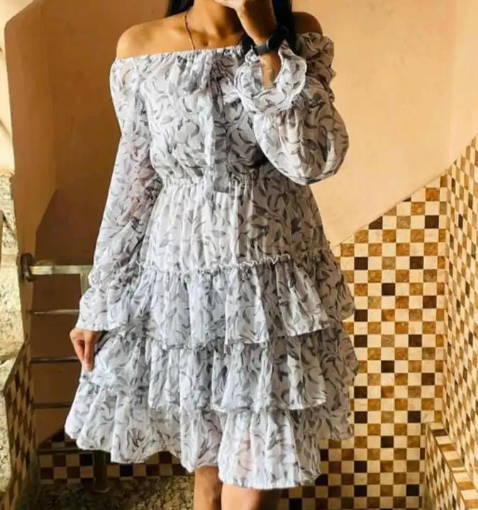Mirchi dress  uploaded by business on 4/18/2023