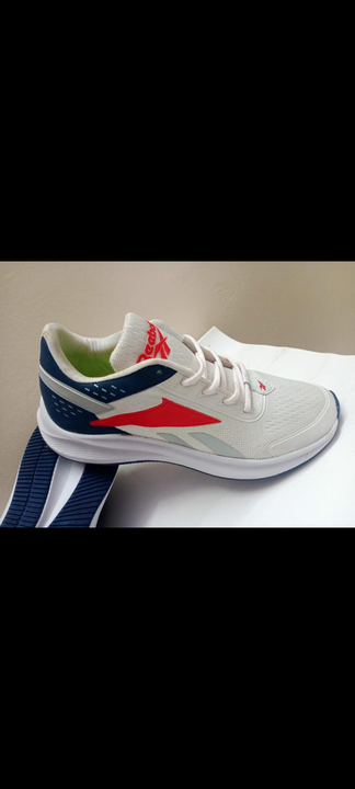 Sports shoes  uploaded by Pick and choose on 4/18/2023