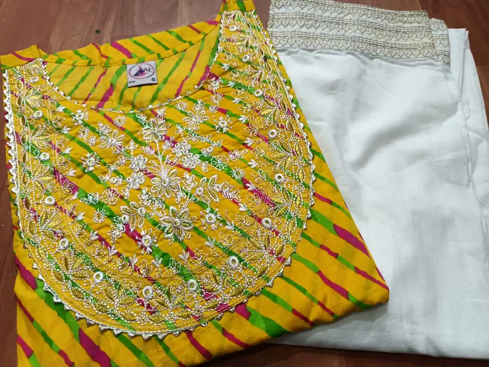 👗 *Beautiful party wear  kurta with pant dupatta set
New
Lehriya  embroidery kurta set with pant

 uploaded by Mahipal Singh on 4/18/2023