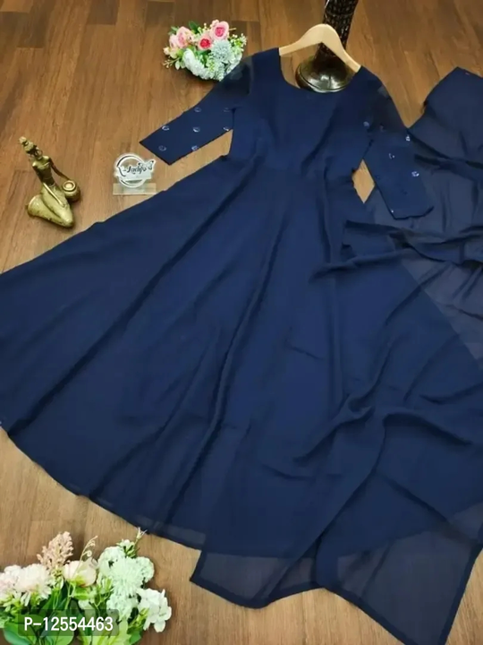 Woman dress set  uploaded by TB Company on 4/19/2023