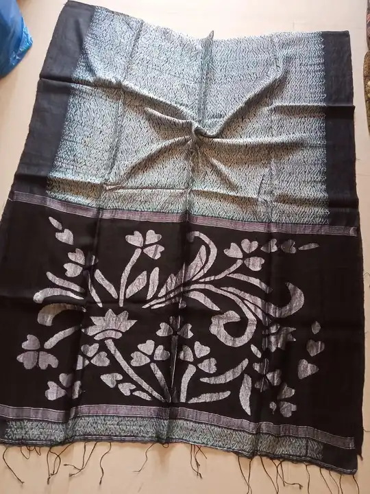 Product uploaded by Sujata saree cantre on 4/19/2023