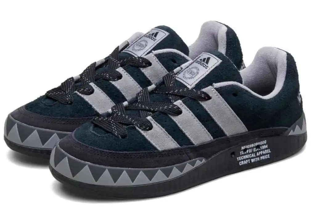 Adidas uploaded by Brand surplus on 4/19/2023