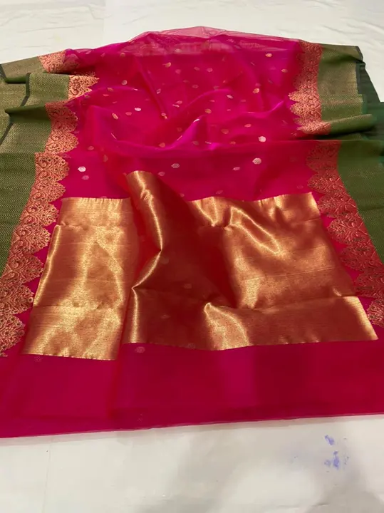 CHANDERI traditional handwoven pure Pattu silk saree  uploaded by WEAVER'S ORIGIN silk and Sarees on 4/19/2023