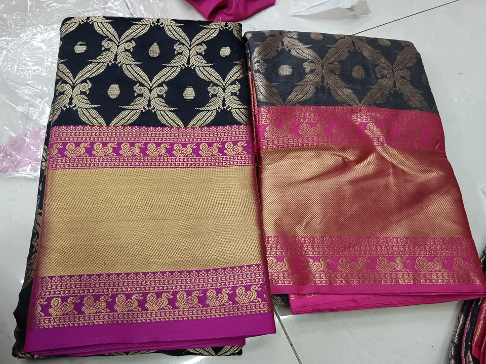 Patola  uploaded by Maha Laxmi textile on 4/19/2023