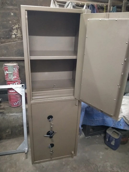 Seaf locker  uploaded by Vinod Steel and wooden furniture  on 4/19/2023