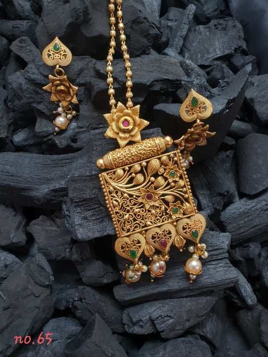 Neckles set uploaded by Shivay jwellery hub on 3/6/2021