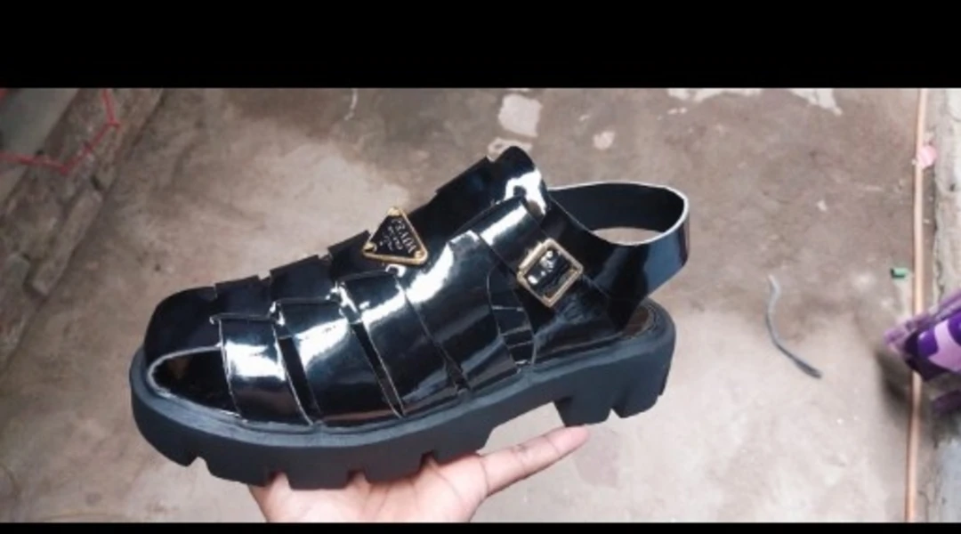 Product uploaded by Royal R B Shoes on 4/20/2023