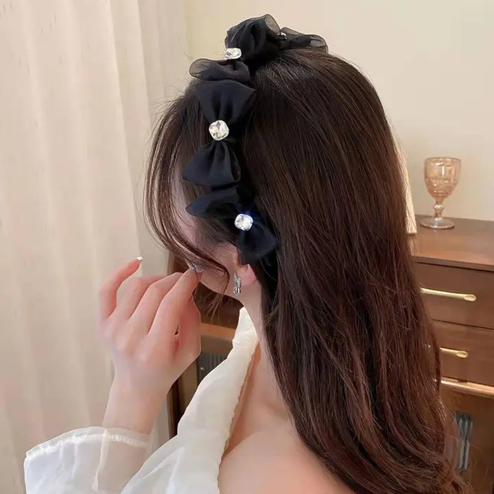 Korean shiny ✨️ hair bands  uploaded by The_royal bow on 4/20/2023