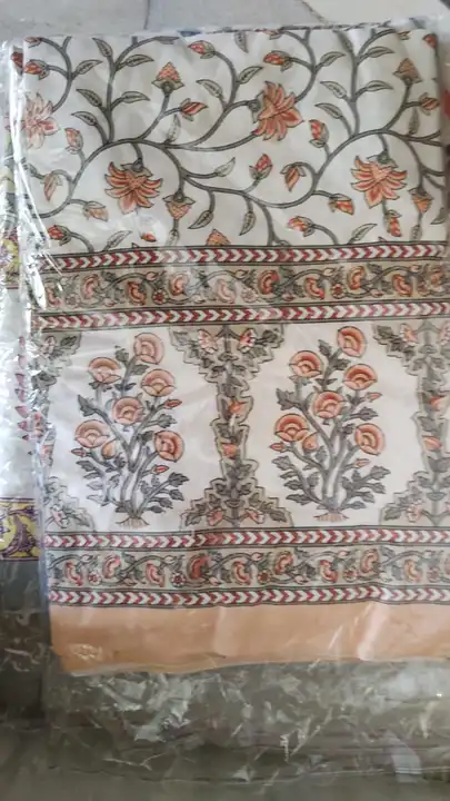 Double bed sheet uploaded by Sufiya collection on 4/20/2023