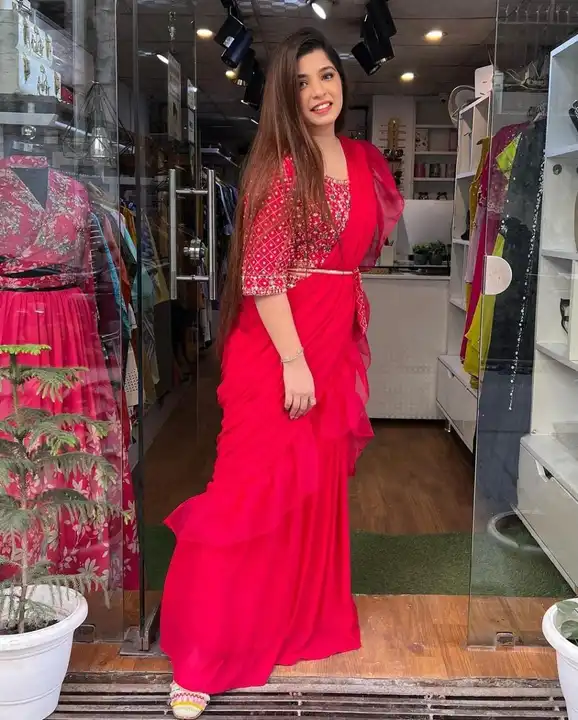 With the wedding festivities just around the corner, are you still looking for that party-perfect Dr uploaded by Fashionable dresses on 5/30/2024