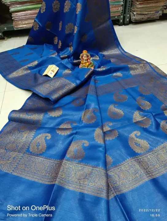 Tussar munga banarsi silk saree  uploaded by Vedant silk  on 4/21/2023