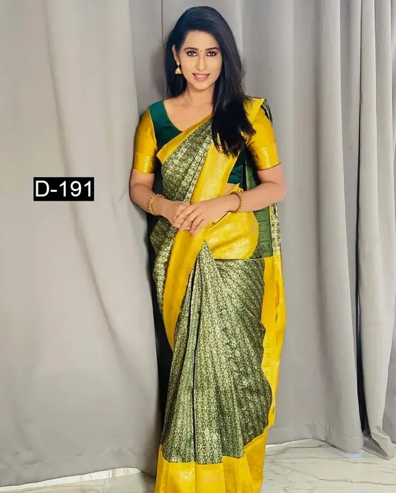 Dark spring green Kanchipuram silk saree has brocade of gold zari flower pots uploaded by Ishita Enterprise on 4/21/2023