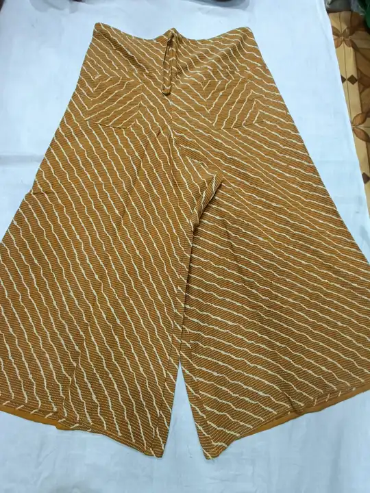 Original Aajrak skirts palazo waist up to 50 uploaded by SOUGATA HAZRA on 4/22/2023