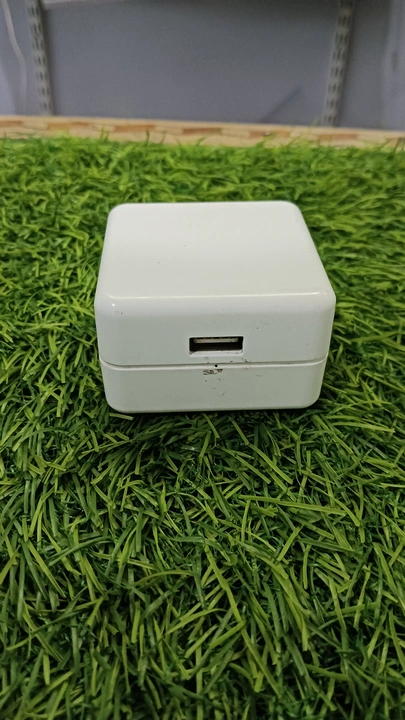 OnePlus 65wt charger  uploaded by business on 4/22/2023