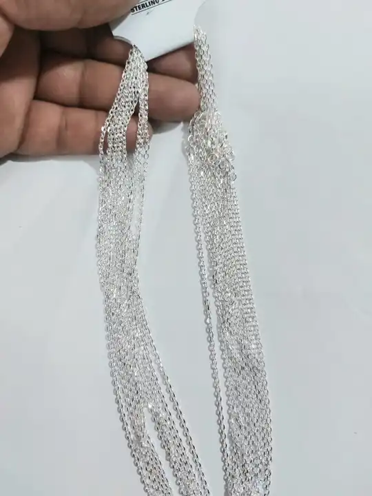 Silver chains uploaded by The Flint gems on 5/29/2024