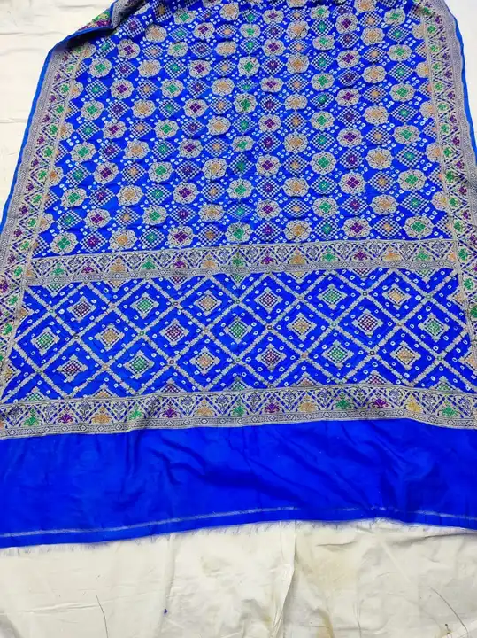 Product uploaded by Pihu banarsi saree and suit on 4/22/2023