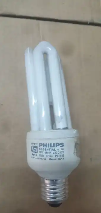 Post image I want 30 pieces of CFL lamp at a total order value of 5000. I am looking for Need same model any brand. Please send me price if you have this available.