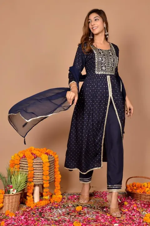 Canter cut dupatta set  uploaded by business on 4/22/2023