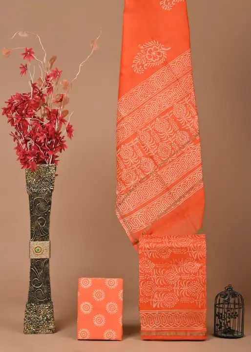 *New item launching today.* 
👓👌👌👌exclusive  hand Block printed chanderi silk suit with cotton bo uploaded by Saiba hand block on 4/22/2023