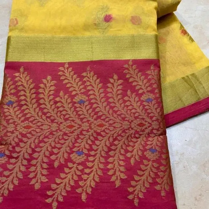 Handloom silk sarees  uploaded by New world fashion shop on 5/29/2024