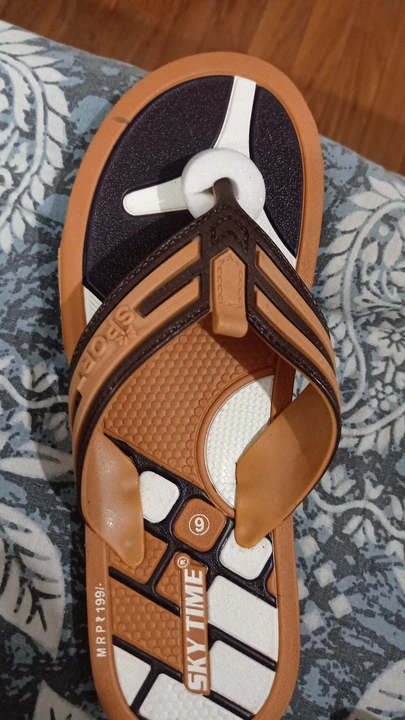 Slippers only with box  uploaded by Al fine footwear jajmau kanpur on 4/23/2023