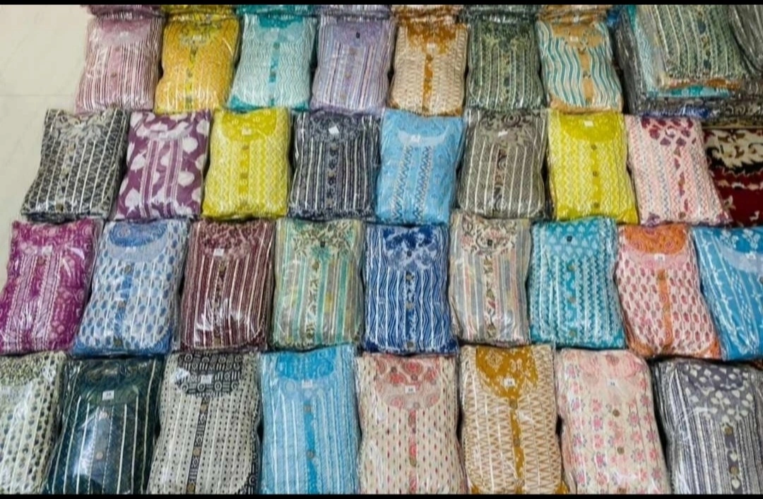 Pant set pair wholesale bulk uploaded by Ms vinayak on 4/23/2023