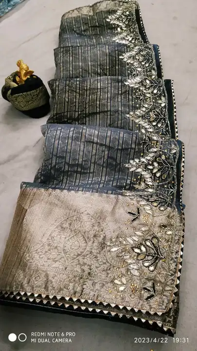 New launched  💞💞👆

✨✨Chit Pallu Sibbori batik Handwork saree

🌀Organza chit pallu Zari Fabric

 uploaded by Gotapatti manufacturer on 4/23/2023