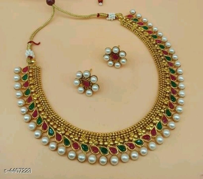 Post image Women's Copper Gold Plated Jewellery Set
Base Metal: Copper
Plating: Gold Plated
Stone Type: Pearls
Sizing: Adjustable
Type: Necklace and Earrings
Multipack: 1
Country of Origin: India
Massage on what up  8459201905
Cod available
Price 400