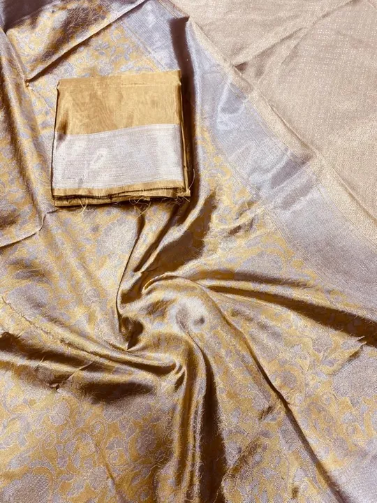 Coppar wawaing sarees uploaded by Villa outfit on 4/24/2023